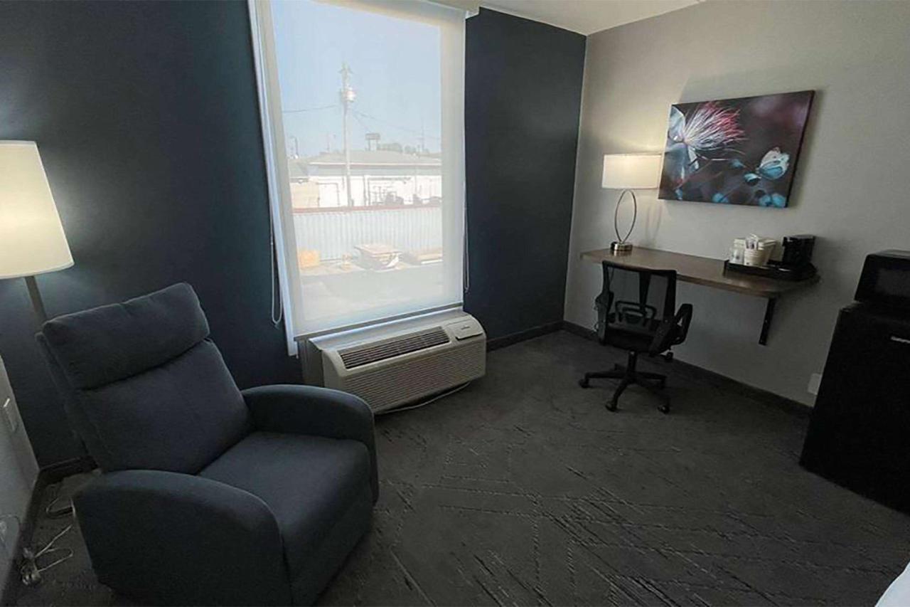 Days Inn & Suites By Wyndham Springfield Oh Exteriér fotografie